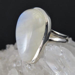 Anillo piedra luna y plata