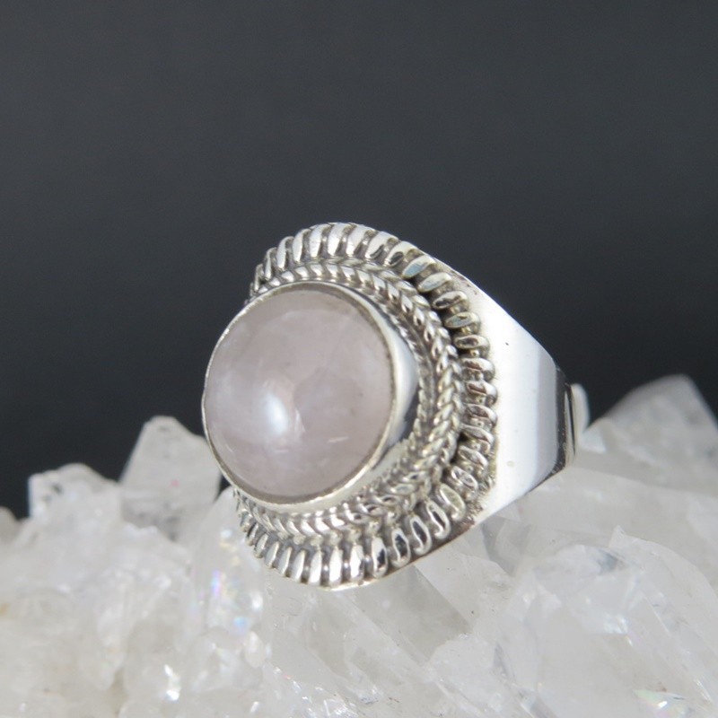 Anillo cuarzo rosa y plata Anillo cuarzo rosa y plata