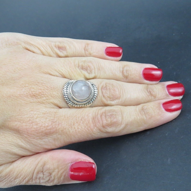 Anillo cuarzo rosa y plata Anillo cuarzo rosa y plata